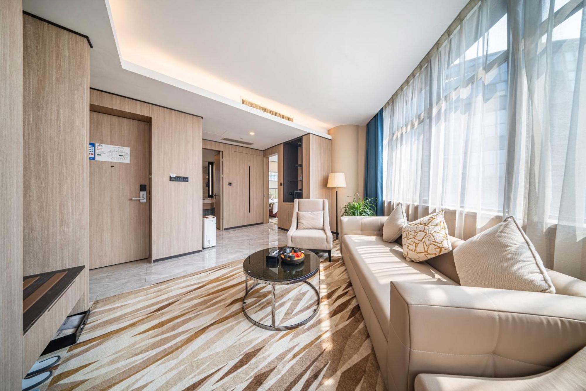 Days Hotel Suzhou Suzhou  Exteriör bild